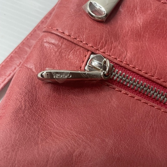 Hobo Red Pink Mara Crossbody Leather Bag - Picture 3 of 13